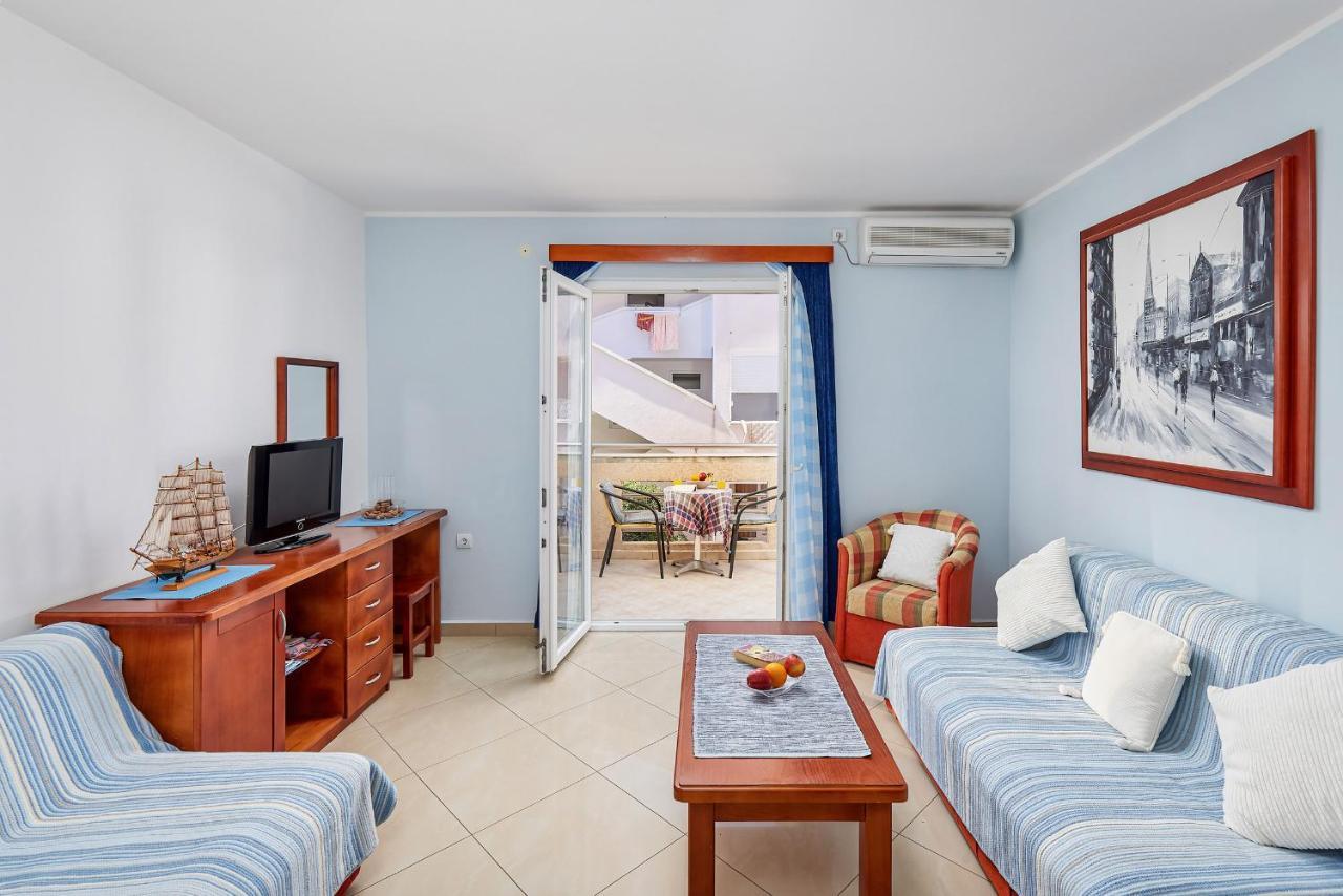 Rosic Apartments Tivat Luaran gambar