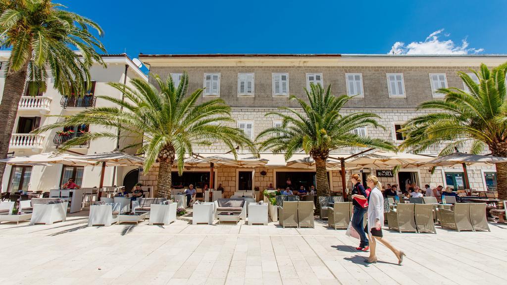 Rosic Apartments Tivat Luaran gambar